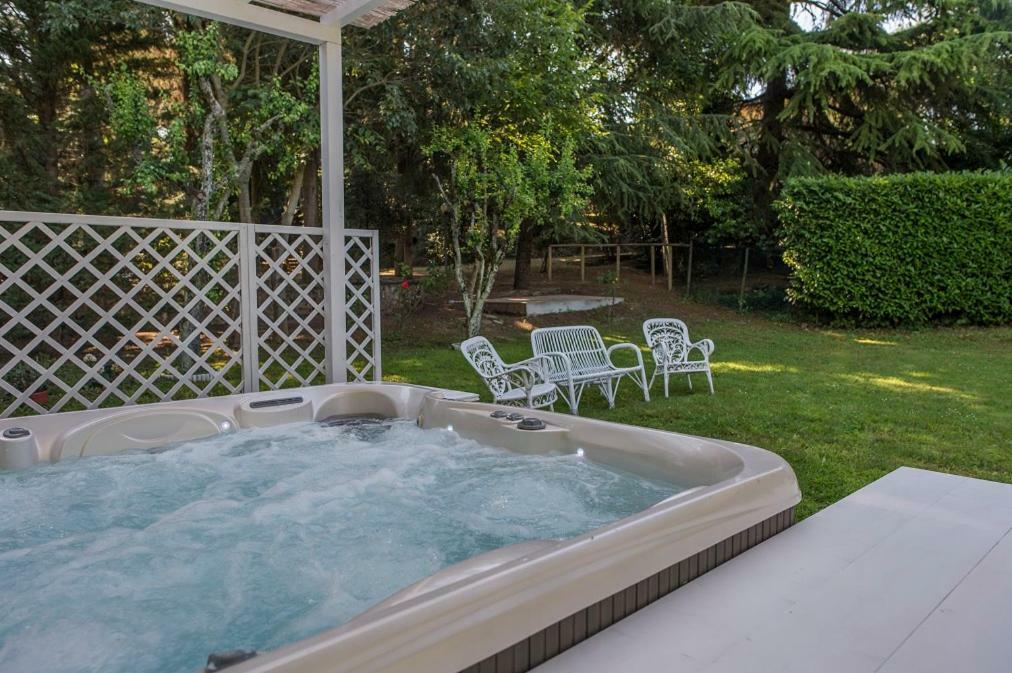 Country Lodge B&B Siena Kültér fotó